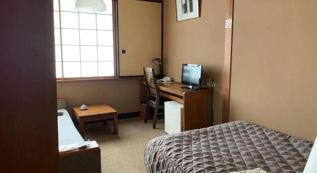 Hotel Alpha, Buchen Sie Hotel Kaga 
