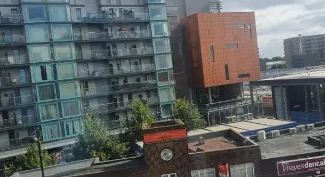 76 Trident House