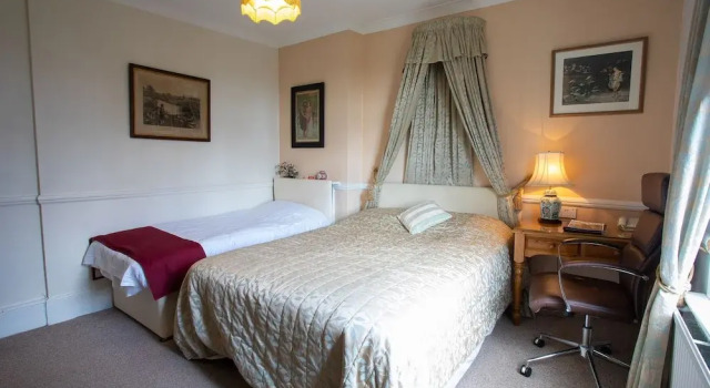 Семейный номер Standard Fines Bayliwick Hotel