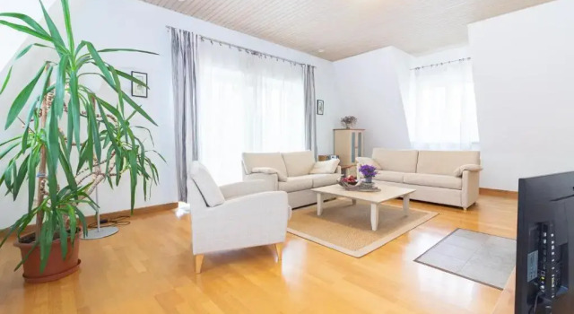 -V66- Apartment, By Cohost, Забронировать Апартаменты/квартира Отели Паланги с парковкой, рядом с Eglė the Queen of Serpents, Парковка