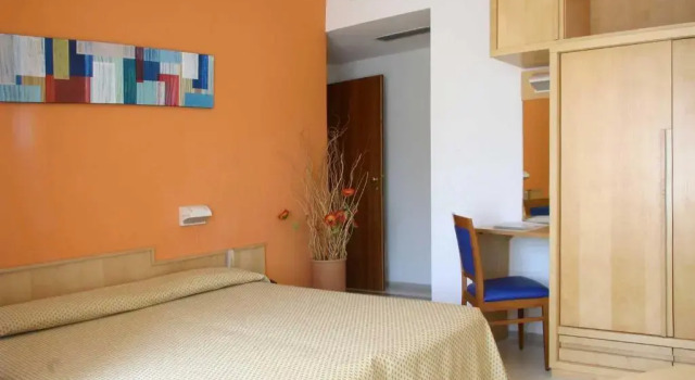 Трёхместный номер Standard Hotel Albània