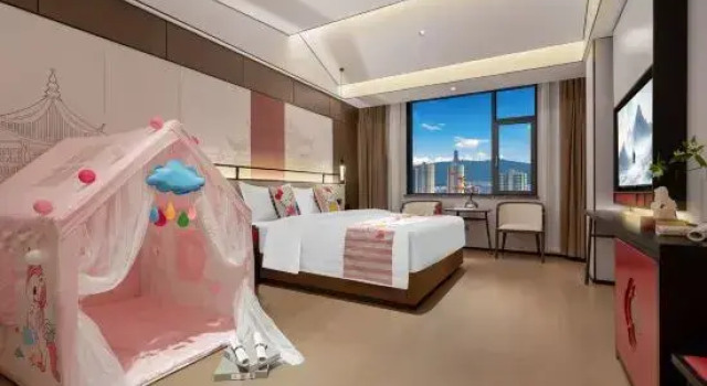 Семейный тент Moshang Light Luxury Hotel Qujing Qilin District Branch