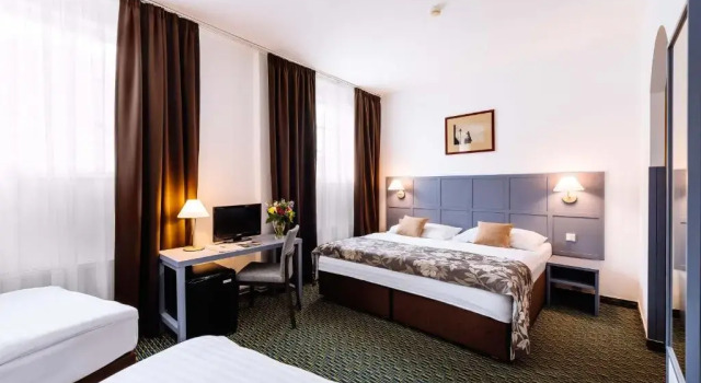Superior Driepersoonskamer Central Hotel Prague