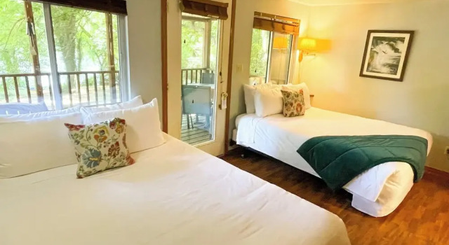 669 Rainbow Landing Dr, Boek Camping Campings & glamping in Missouri, Camping