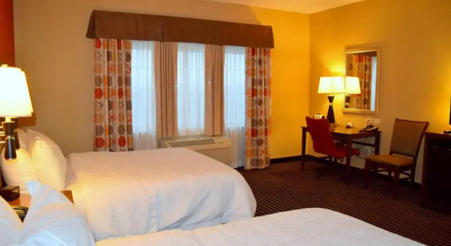 Двухместный номер Standard с видом на реку Hampton Inn Bath - Brunswick Area , ME