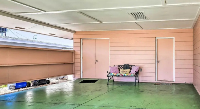 Ranch-style House w/ Pool Access in 55 + Community, Book Feriehus Sun City Center Florida