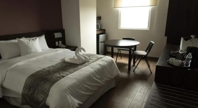 Komfort Suite Lithio Hotel