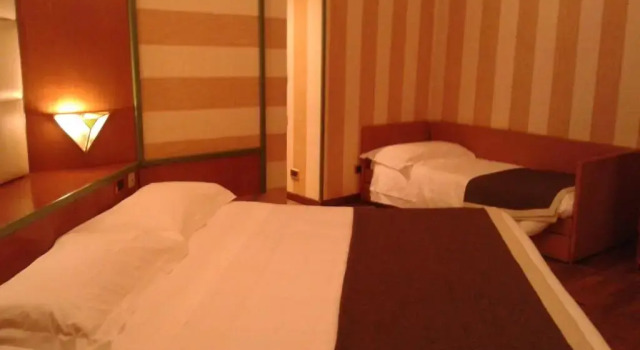 Трёхместный Номер Hotel Metrò