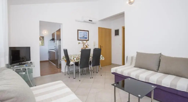 Apartments Alen, Reserva ahora Apartamento Hoteles en Pula con aparcamiento, Aparcamiento