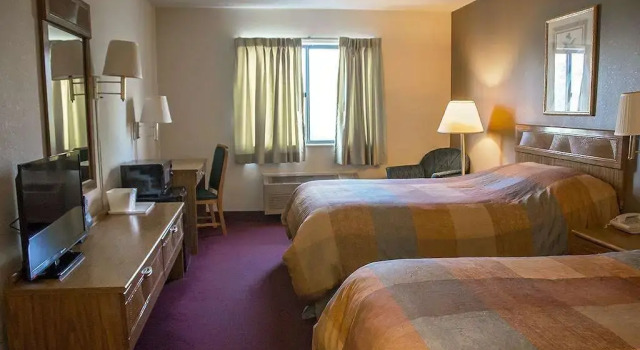 Heritage Inn, Varaa Hotelli Harvard Illinois