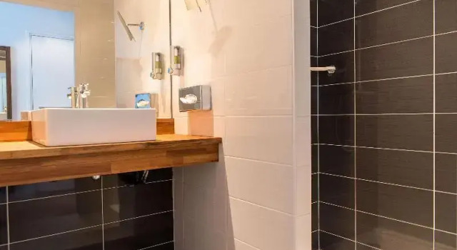 Семейный номер Standard Best Western Hôtel Garden and Spa