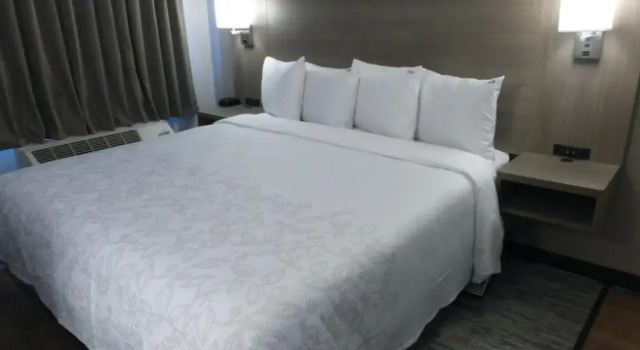 Номер Superior Red Roof Inn Bourbonnais