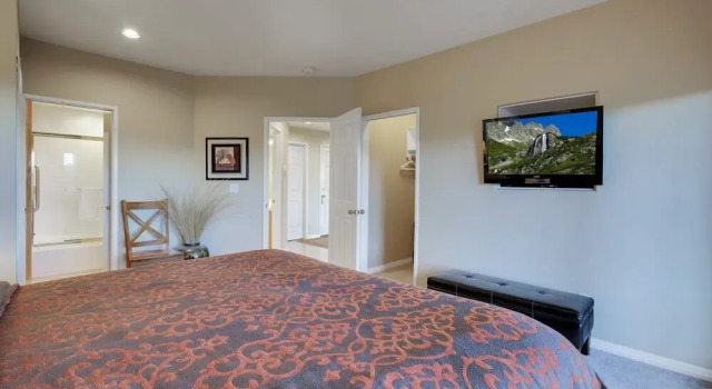 River Ridge 316ab, Забронировать Отель Бенд Bachelor, рядом с Oregon Trail of Dreams