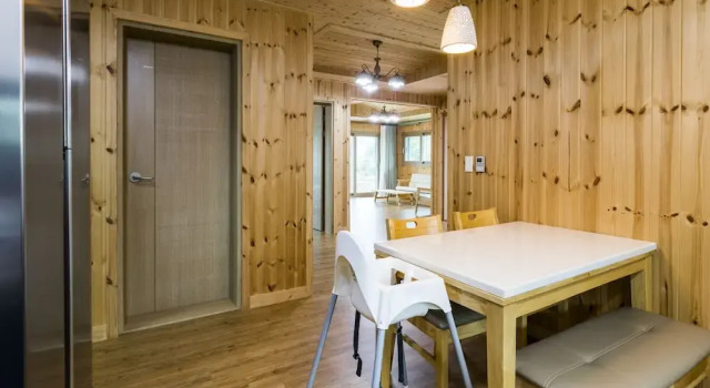 Kas Spa Dormitory Pension, Забронировать Курортный отель Курортные отели Чеджу, Курортный отель