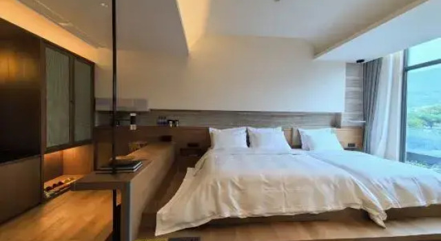 Двухместный люкс с видом на горы Yihui Villa Hotel