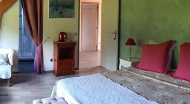Maison DHotes Les Coquelicots, Book Hotel Giverny 