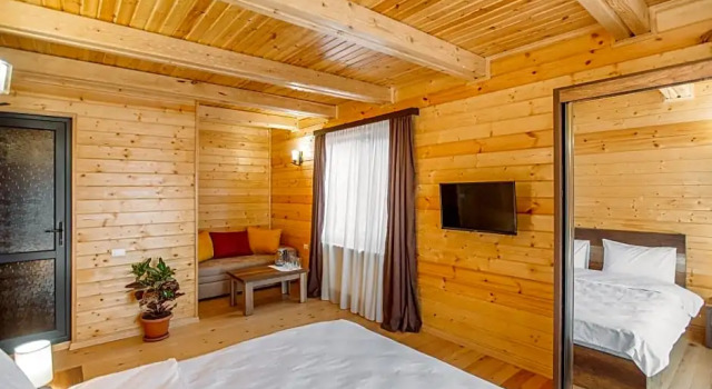 GreenWood, Buchen Sie Hotel Hotels in Bakuriani mit Frühstück, Frühstück