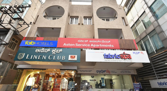 FabHotel Aston Service Apartments, Rezervovat Apartmán Bangalore Bangalore