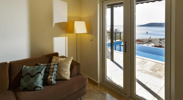 Апартаменты Deluxe Hideaway Penthouse Apartment