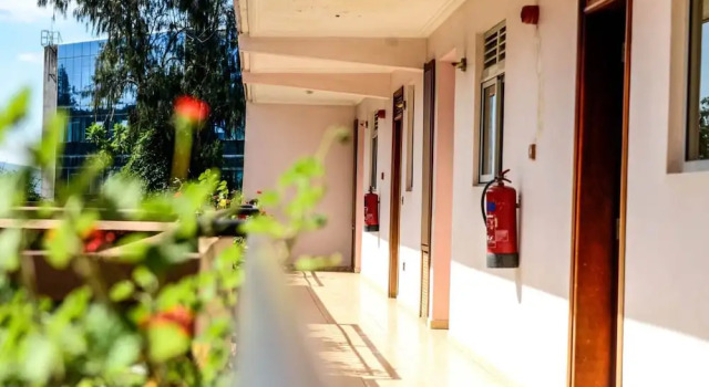 Room-this Twin Room is a Wandeful Select, Book Feriehus Villaer i Nyarugenge, Villa