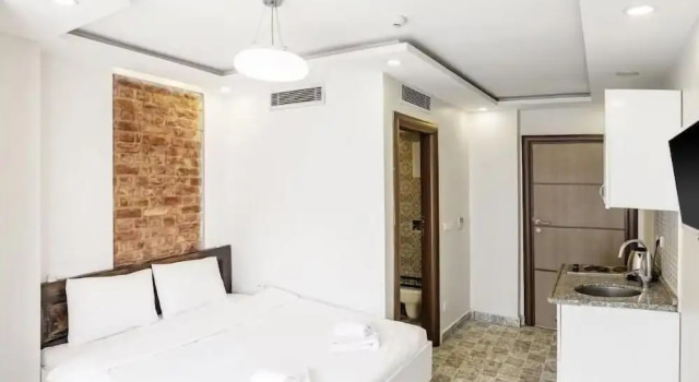 The Red Tent Social Hostel, Varaa Hostelli Hotellit Marmara-alue pysäköinnillä, Pysäköinti