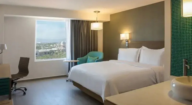 Номер Standard с красивым видом из окна Fiesta Inn Puerto Vallarta Isla