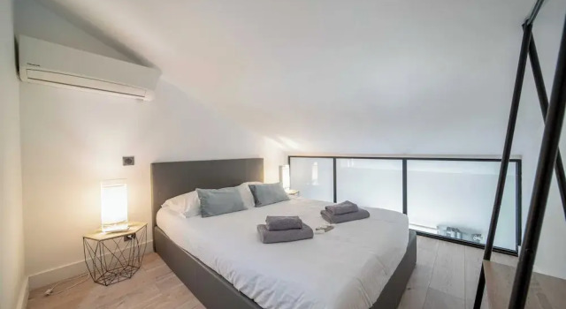 Charming Apartment 100m From the Old Port, Забронировать Апартаменты/квартира Отели Канн с парковкой, рядом с Le Croisette Casino Barriere de Cannes, Парковка