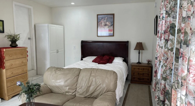 Comfy Private Unit in LA, Foglalás Szálloda Los Angeles Los Angeles Metropolitan Area