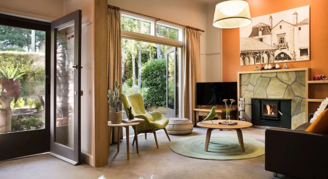 Burrall Lodge, Book Hotel Daylesford 