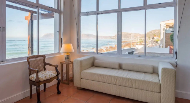 With The Tide, Забронировать Отель Отели Cape Peninsula 5 звезд, 5*