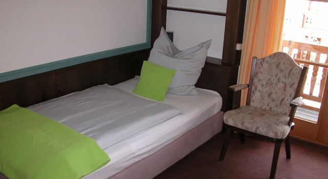 Zum Hirschhaus Hotel-Restaurant, Rezervovat Hotel Wellness hotely v Chiemgau, SPA