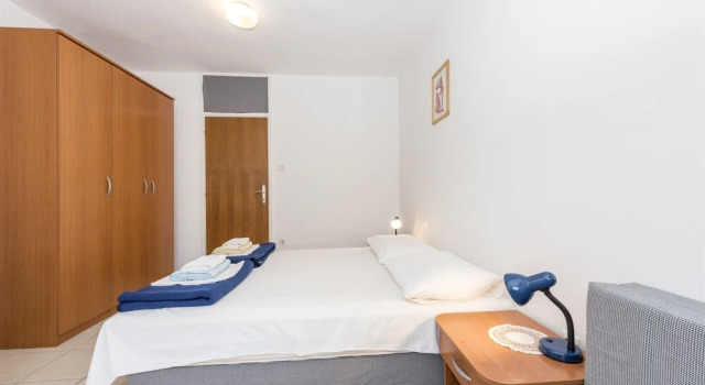 Apartments Lana