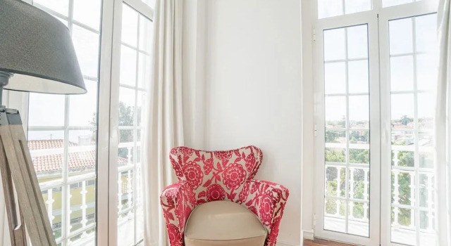 BLUE Boutique Hostel & Suites, Забронировать Хостел Отели Эшторил с парковкой, рядом с Estoril Wellness Center, Парковка