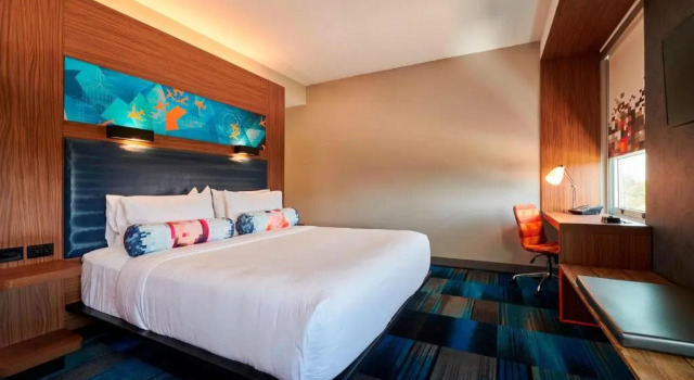 Двухместный номер Standard Aloft by Marriott Cleveland Airport