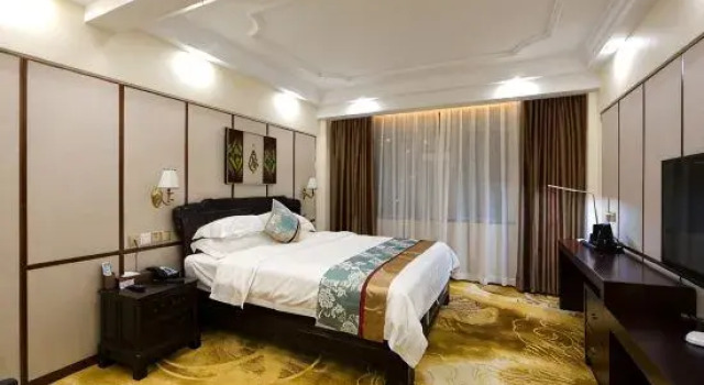 Люкс Business South Asia Hotel