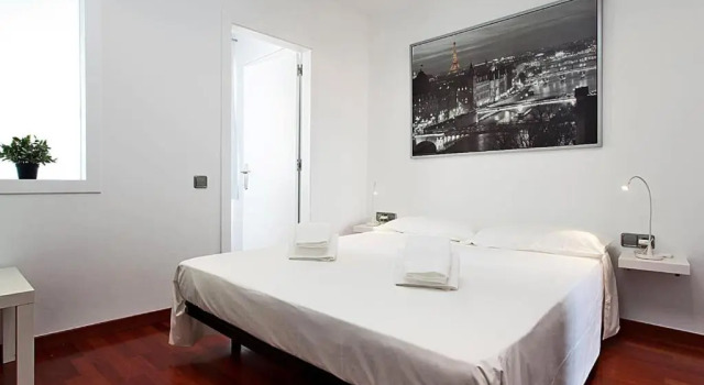 Апартаменты c 1 комнатой MUNTANYA - Apartments & one with Terrace next to Sagrada Familia