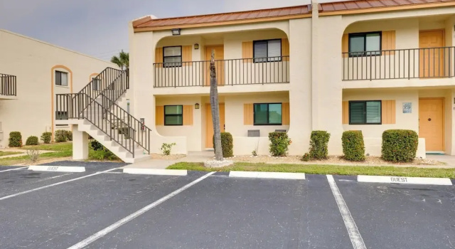 Lanai & Beach Gear: Casa Bella Condo 5 Mi to Sand!