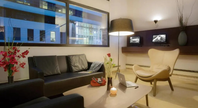Одноместный номер Economy Apogia Paris
