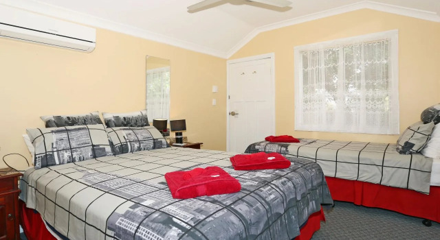 Jacaranda Guest House