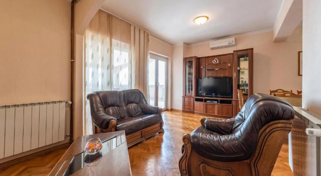 Amazing Home in Krusevo With 4 Bedrooms, Wifi and Outdoor Swimming Pool