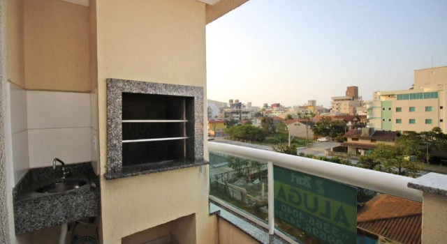 Apto 2Q c/ churrasq. 400m praia CAN304