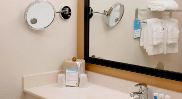 Номер Standard Fairfield Inn & Suites Oakland Hayward