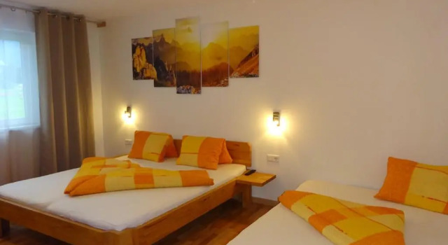 Appartement Julian, Забронировать Апартаменты/квартира Отели Тироля с парковкой, Парковка