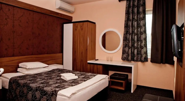 Люкс Hotel Serdica