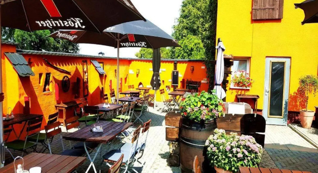 Landgasthof am Bäumchen, Prenota Hotel Hotel a Garz con parcheggio, Parcheggio