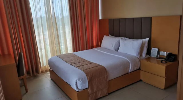 Номер Classic с балконом K Hotels Entebbe