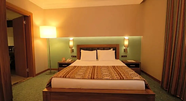 Номер Superior с видом на бассейн Suhan Cappadocia Hotel & Spa