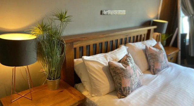 Номер Standard The Riverside Rooms