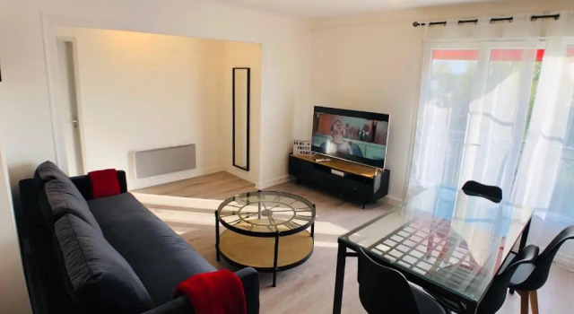 Charmant appartement 1-4 personnes, proche centre avec parking