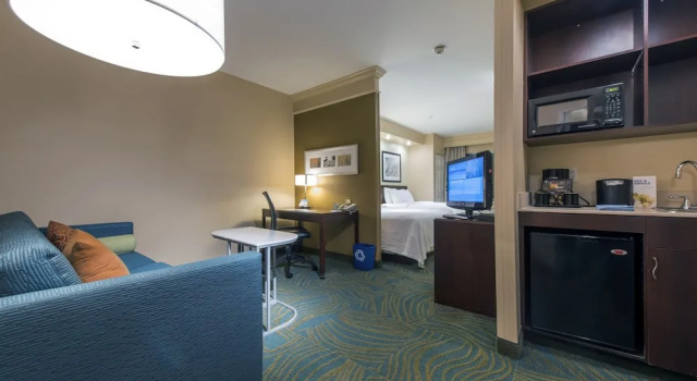 Люкс c 1 комнатой SpringHill Suites by Marriott Boston Devens Common Center